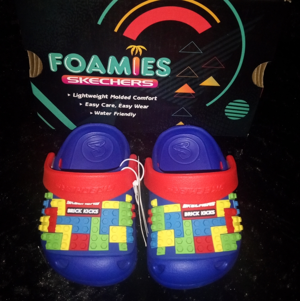 Toddler Lego skechers Size 4 Lego colors